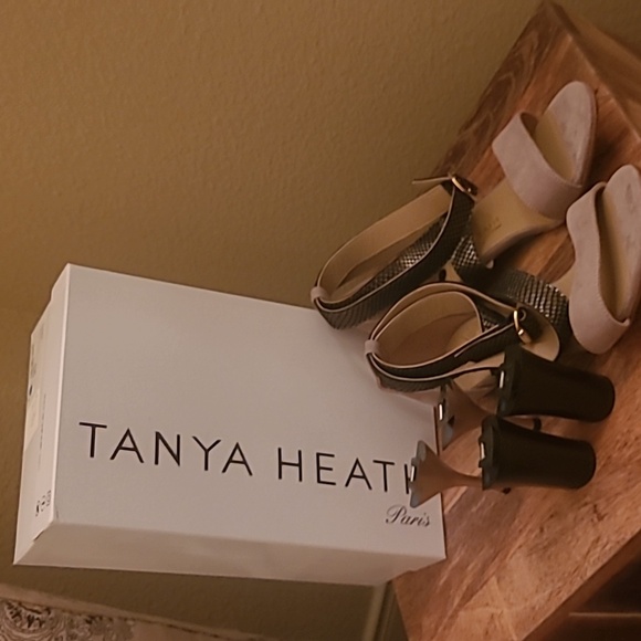 Tanya Heath Dominy Ophidia Strappy Sandal Beige US size 8.75 , EU 39.5 - Picture 4 of 5